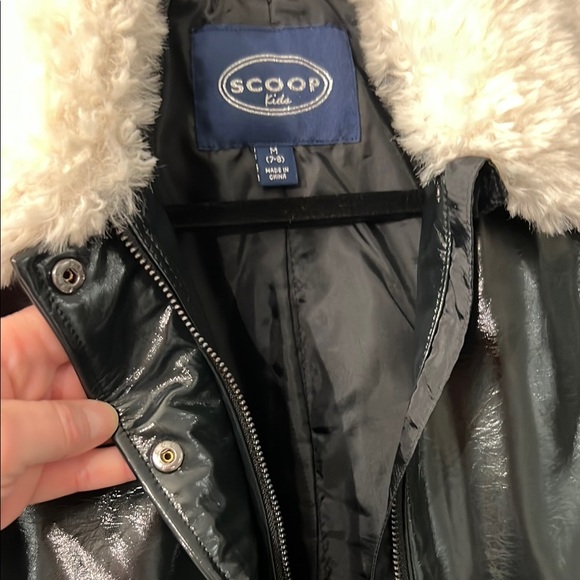 Scoop Black Faux Leather Jacket with White Fur Collar - Picture 4 of 6